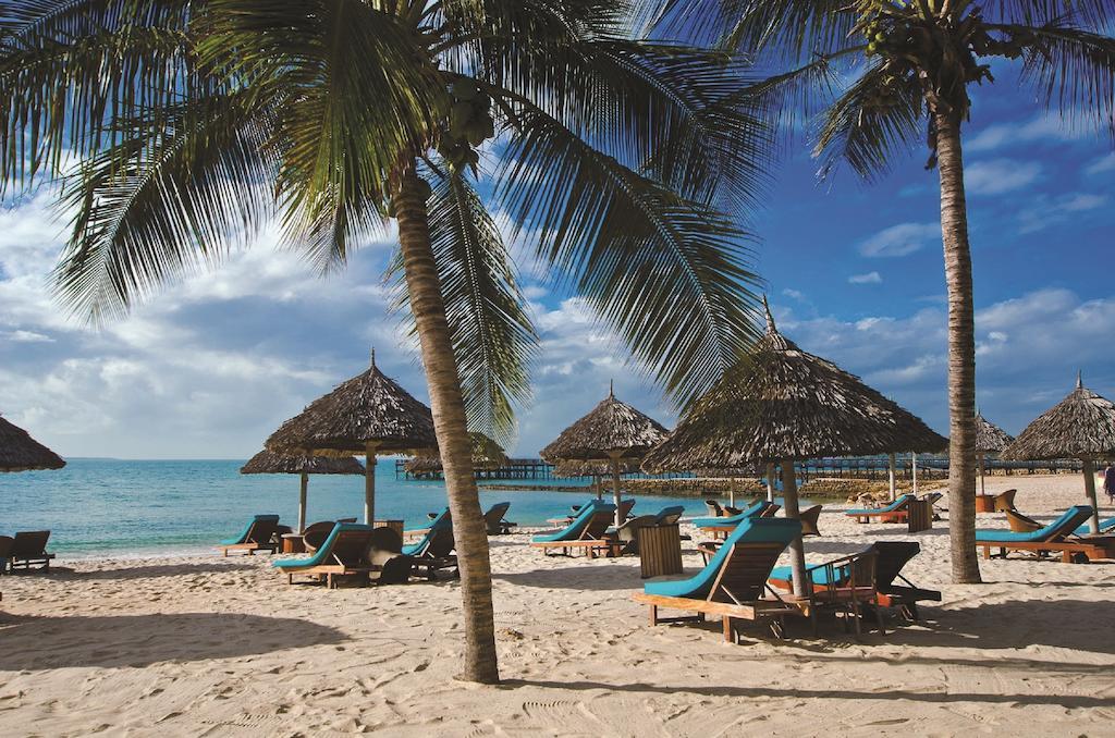 White Sands Hotel Дар-эс-Саламе Экстерьер фото